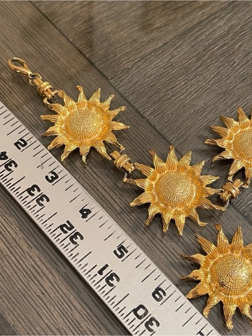 Vintage Gold-tone Metal Sunflower - Daisy Chain Belt